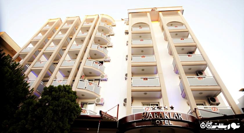 نمای کلی ساختمان هتل